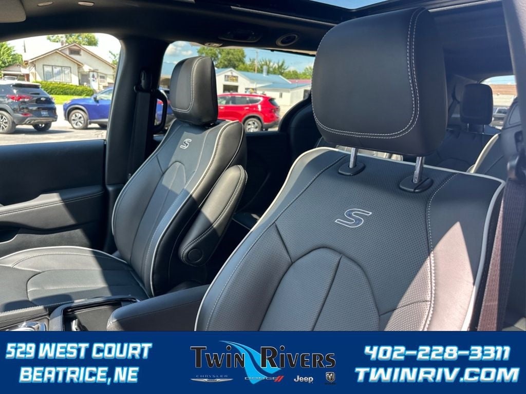 2024 Chrysler Pacifica PACIFICA LIMITED