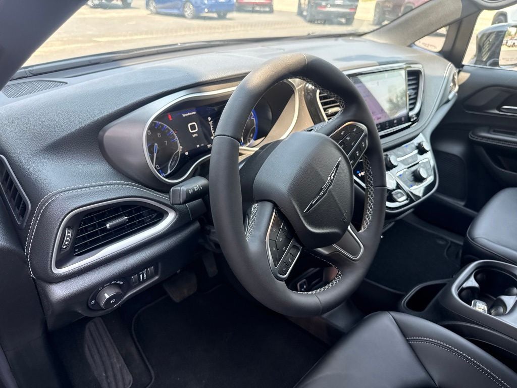 2026 Chrysler Pacifica PACIFICA SELECT AWD
