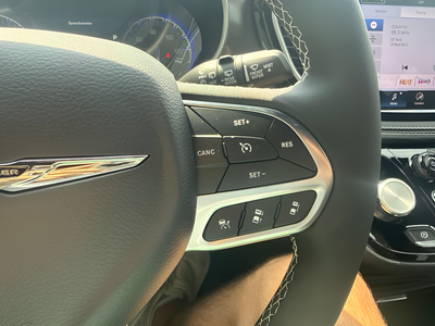 2026 Chrysler Pacifica PACIFICA SELECT AWD