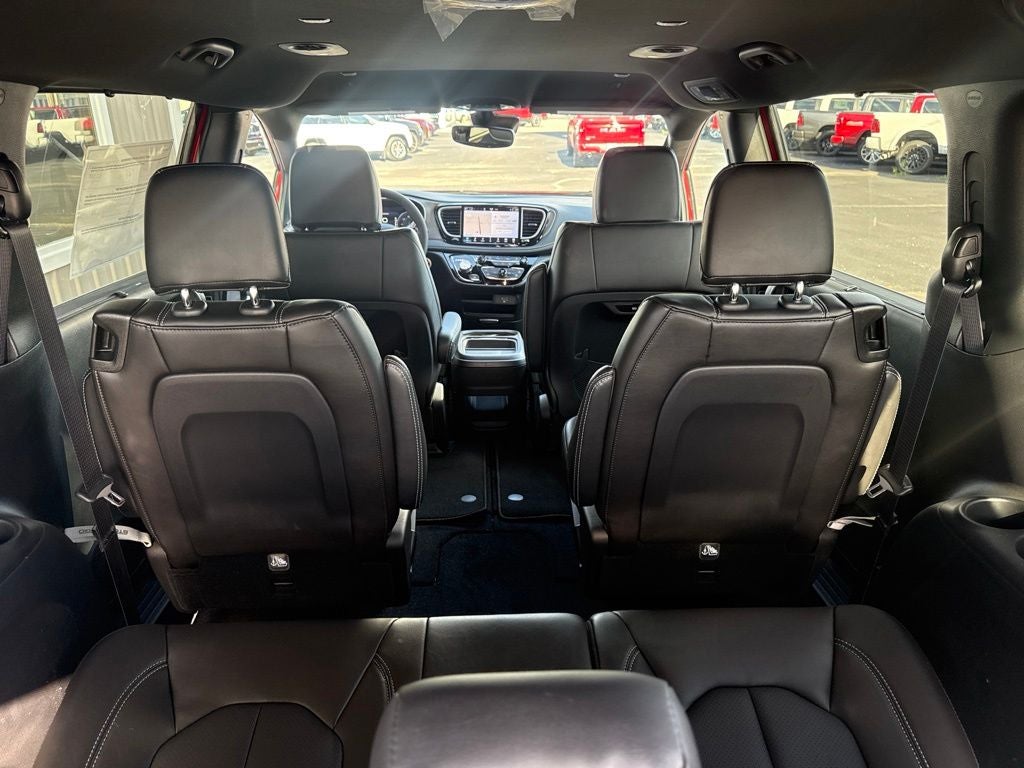 2027 Chrysler Pacifica PACIFICA SELECT AWD