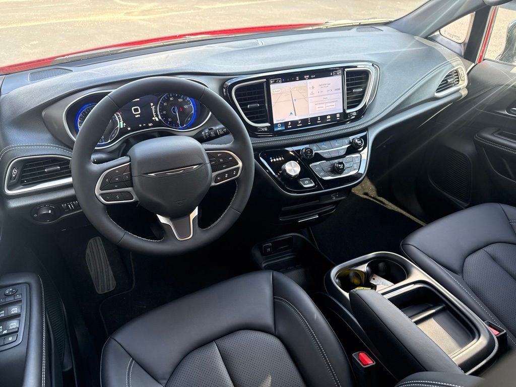 2027 Chrysler Pacifica PACIFICA SELECT AWD
