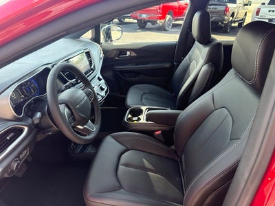 2027 Chrysler Pacifica PACIFICA SELECT AWD