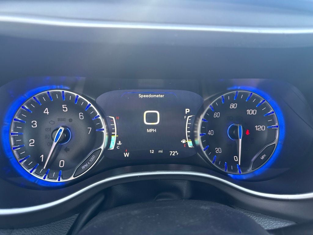 2027 Chrysler Pacifica PACIFICA SELECT AWD