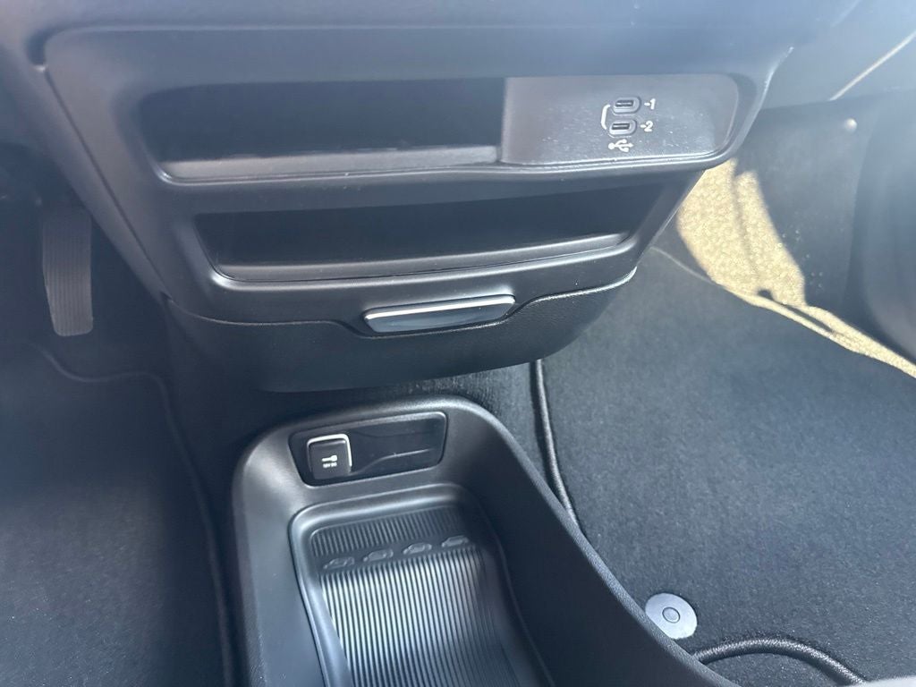 2027 Chrysler Pacifica PACIFICA SELECT AWD