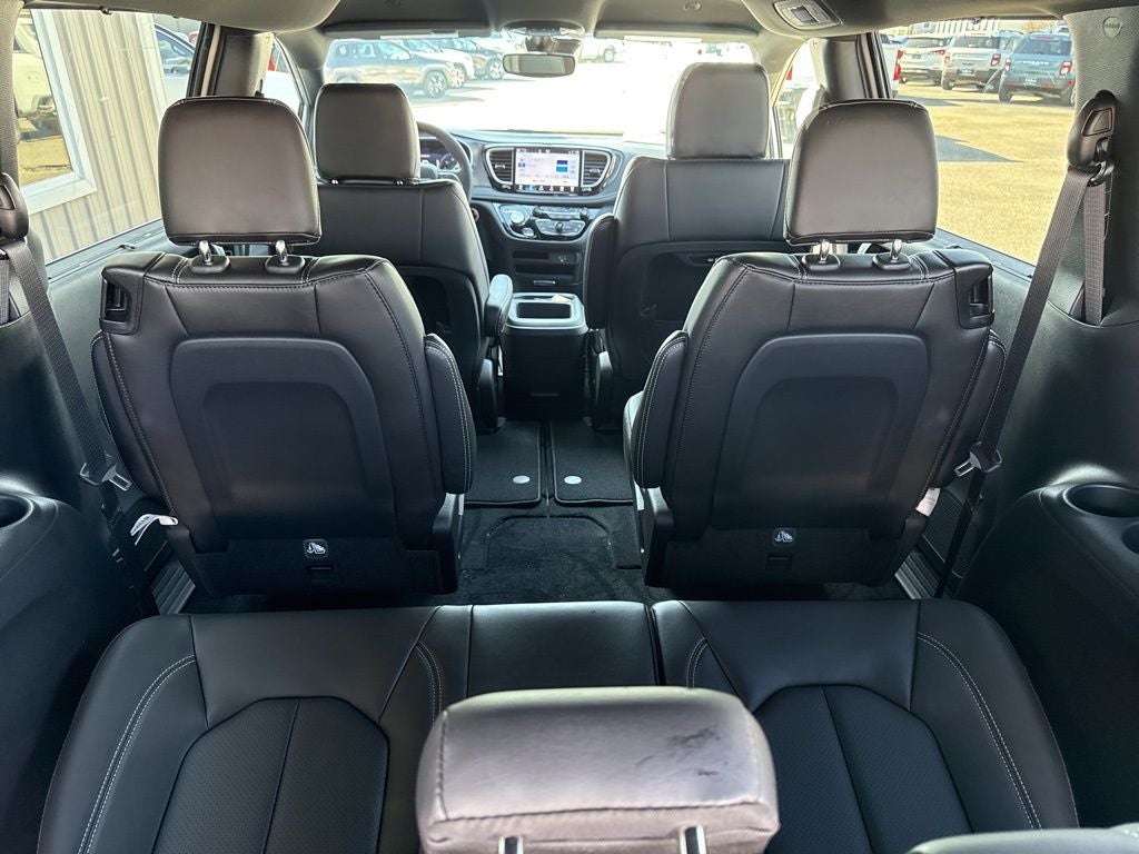 2026 Chrysler Pacifica PACIFICA SELECT AWD