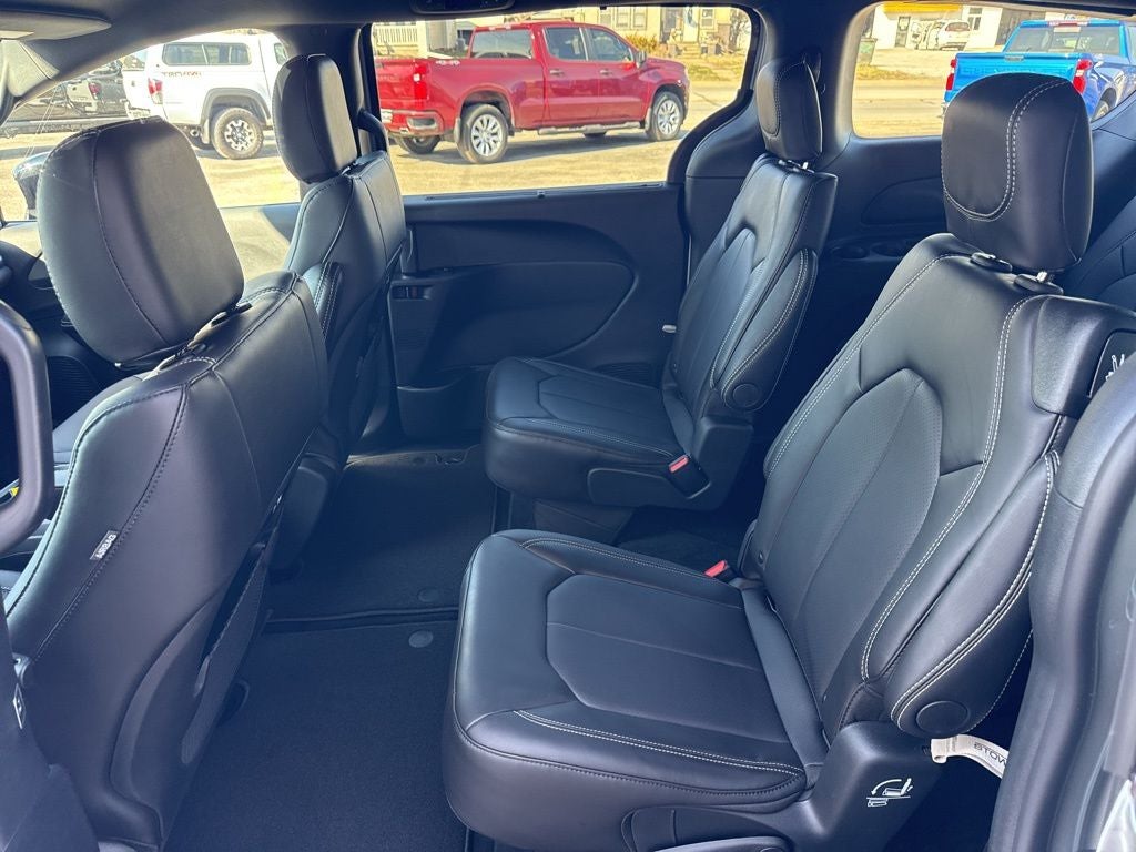 2026 Chrysler Pacifica PACIFICA SELECT AWD