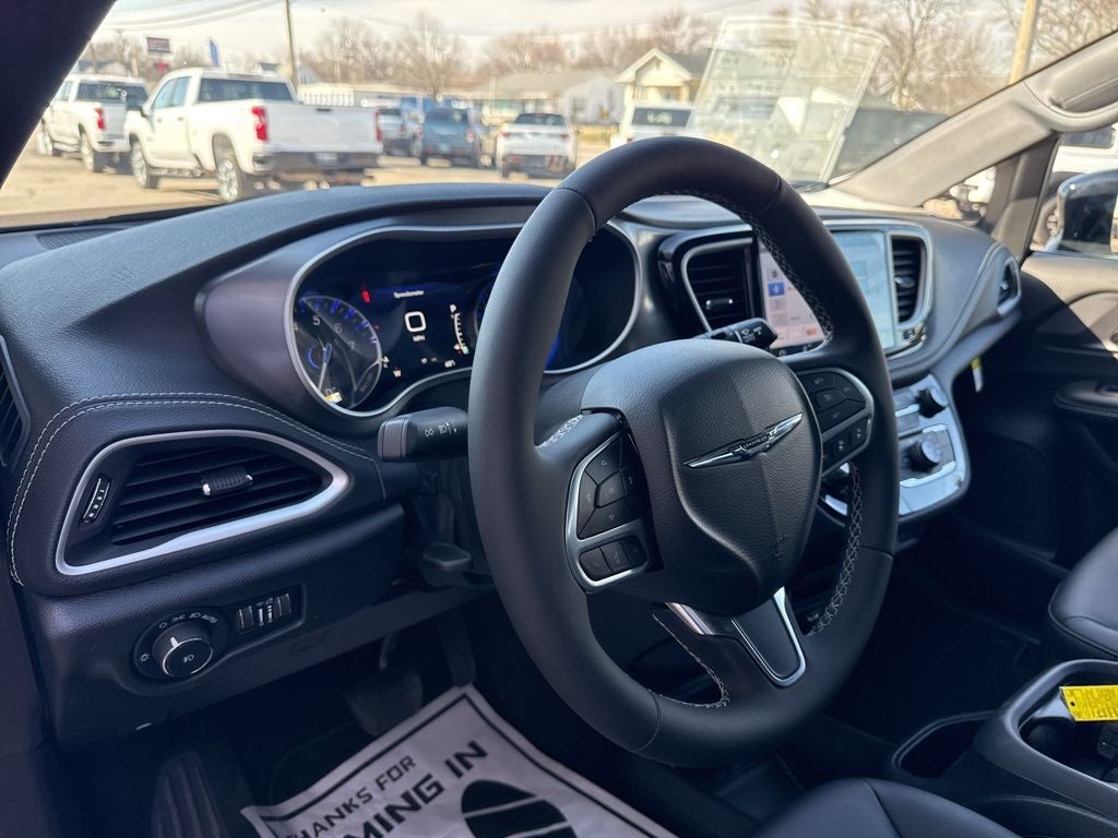 2026 Chrysler Pacifica PACIFICA SELECT AWD