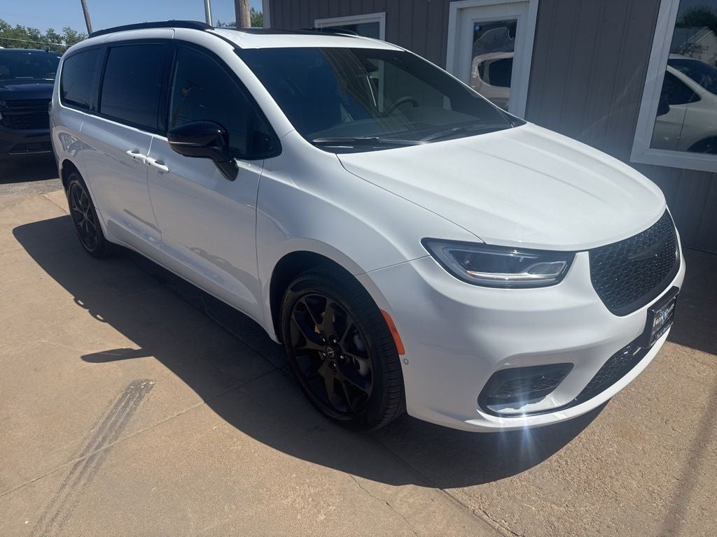 2026 Chrysler Pacifica PACIFICA LIMITED AWD