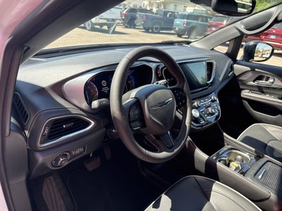 2026 Chrysler Pacifica PACIFICA LIMITED AWD
