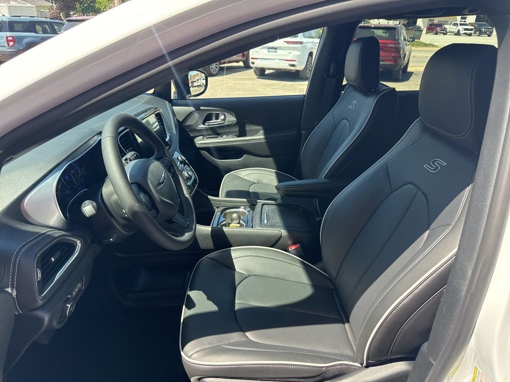 2026 Chrysler Pacifica PACIFICA LIMITED AWD