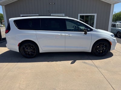 2026 Chrysler Pacifica PACIFICA LIMITED AWD