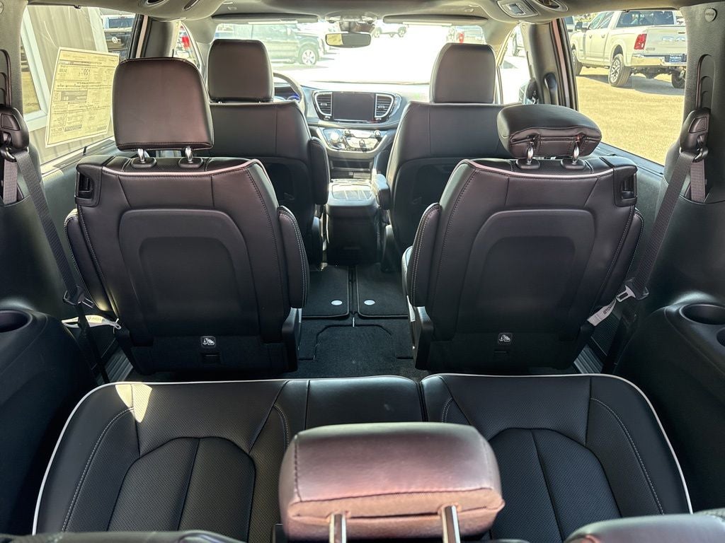 2026 Chrysler Pacifica PACIFICA LIMITED AWD