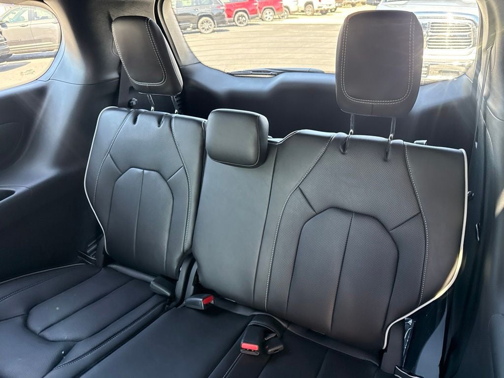 2027 Chrysler Pacifica PACIFICA LIMITED AWD