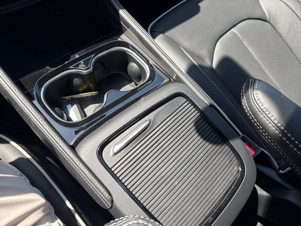 2027 Chrysler Pacifica PACIFICA LIMITED AWD