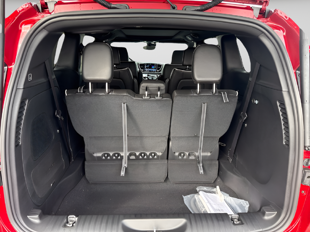 2027 Chrysler Pacifica PACIFICA LIMITED AWD
