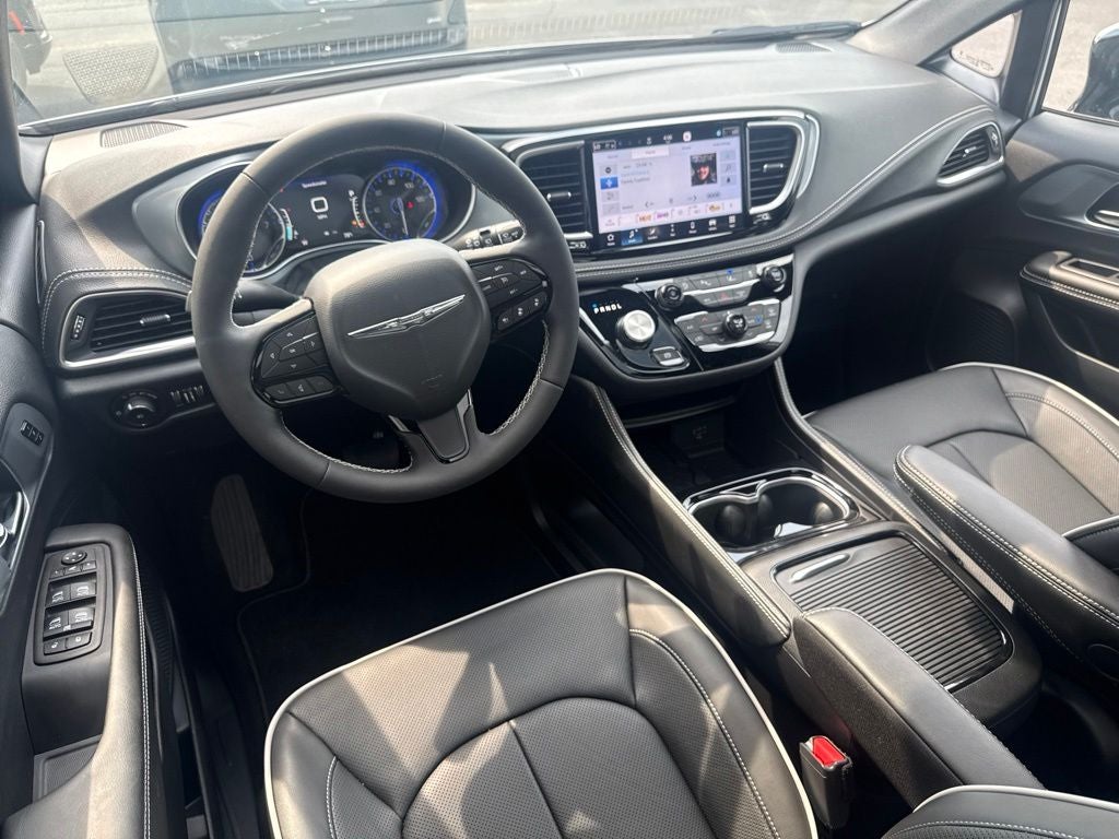 2026 Chrysler Pacifica PACIFICA LIMITED AWD