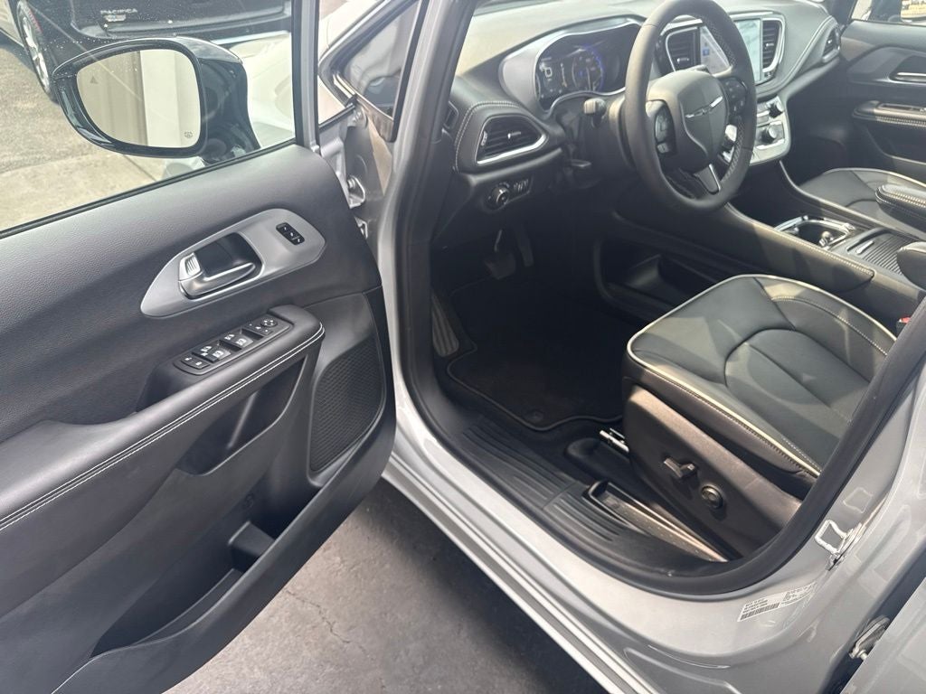 2026 Chrysler Pacifica PACIFICA LIMITED AWD