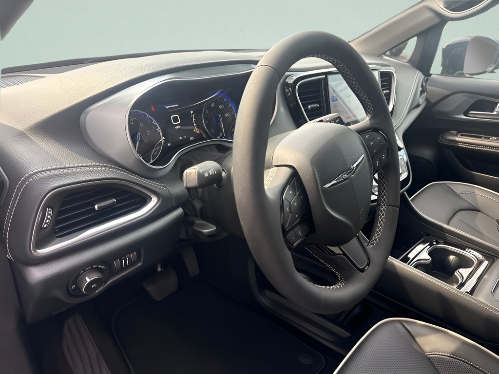 2026 Chrysler Pacifica PACIFICA LIMITED AWD