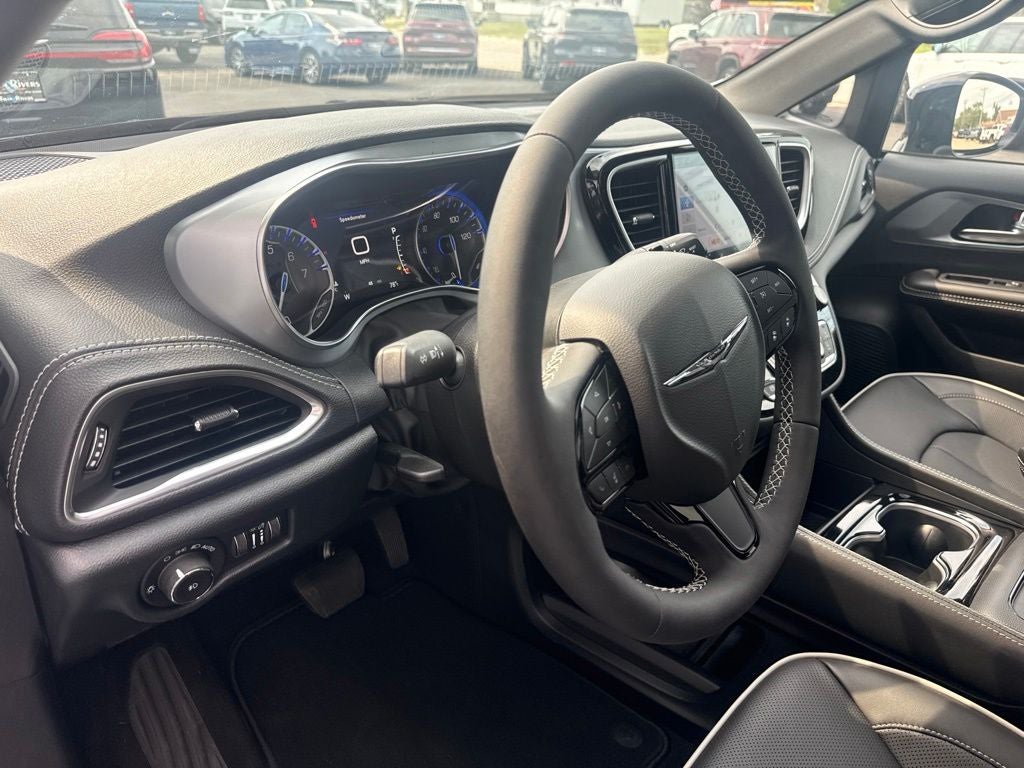 2026 Chrysler Pacifica PACIFICA LIMITED AWD