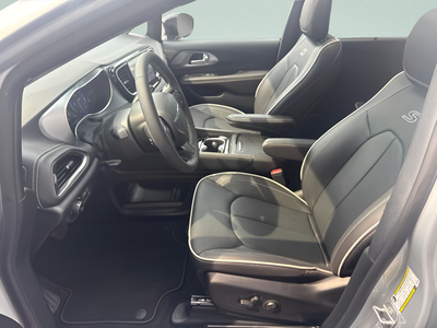 2026 Chrysler Pacifica PACIFICA LIMITED AWD
