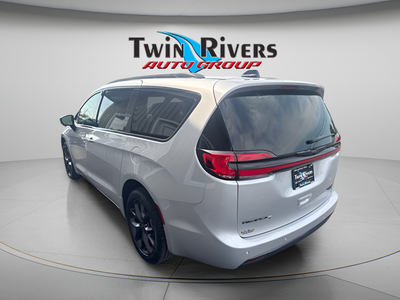 2026 Chrysler Pacifica PACIFICA LIMITED AWD