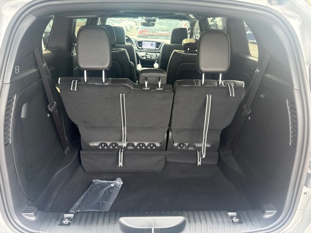 2026 Chrysler Pacifica PACIFICA LIMITED AWD
