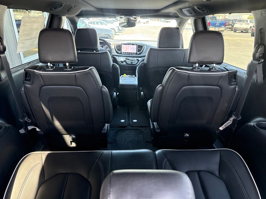 2027 Chrysler Pacifica PACIFICA LIMITED AWD