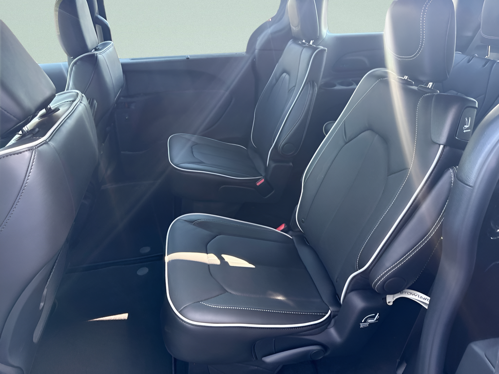 2027 Chrysler Pacifica PACIFICA LIMITED AWD
