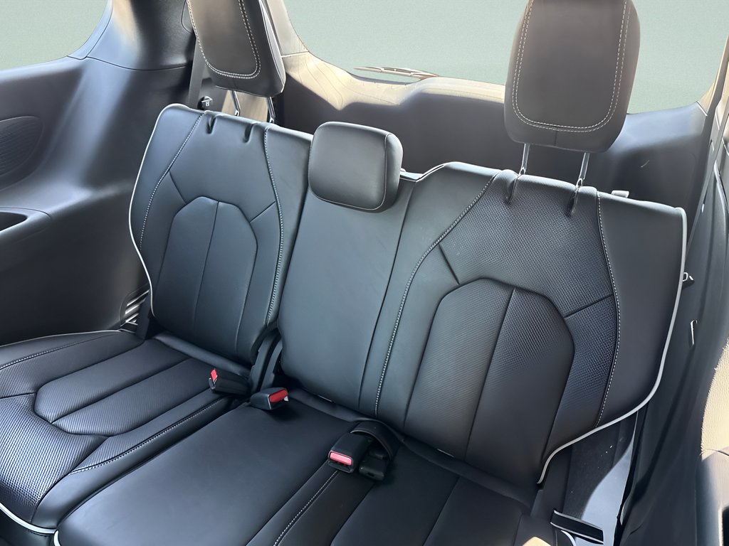 2027 Chrysler Pacifica PACIFICA LIMITED AWD
