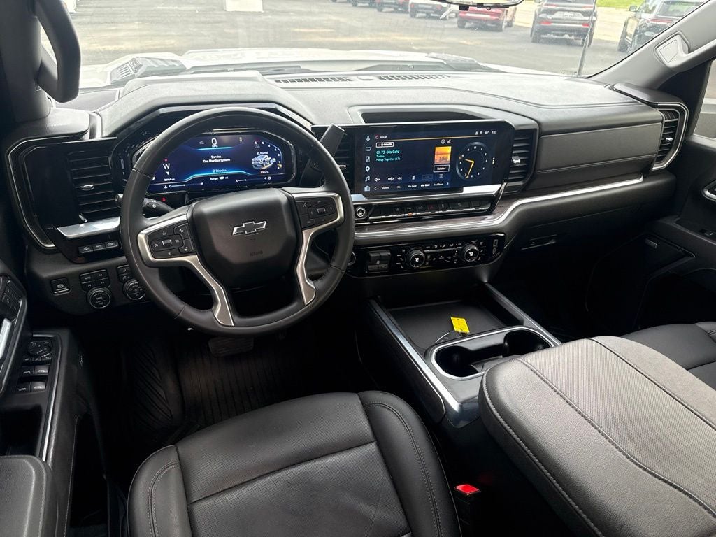 2025 Chevrolet Silverado 2500HD 4WD Crew Cab Standard Bed LTZ