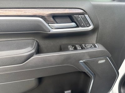 2025 Chevrolet Silverado 2500HD 4WD Crew Cab Standard Bed LTZ