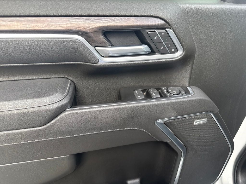 2025 Chevrolet Silverado 2500HD 4WD Crew Cab Standard Bed LTZ