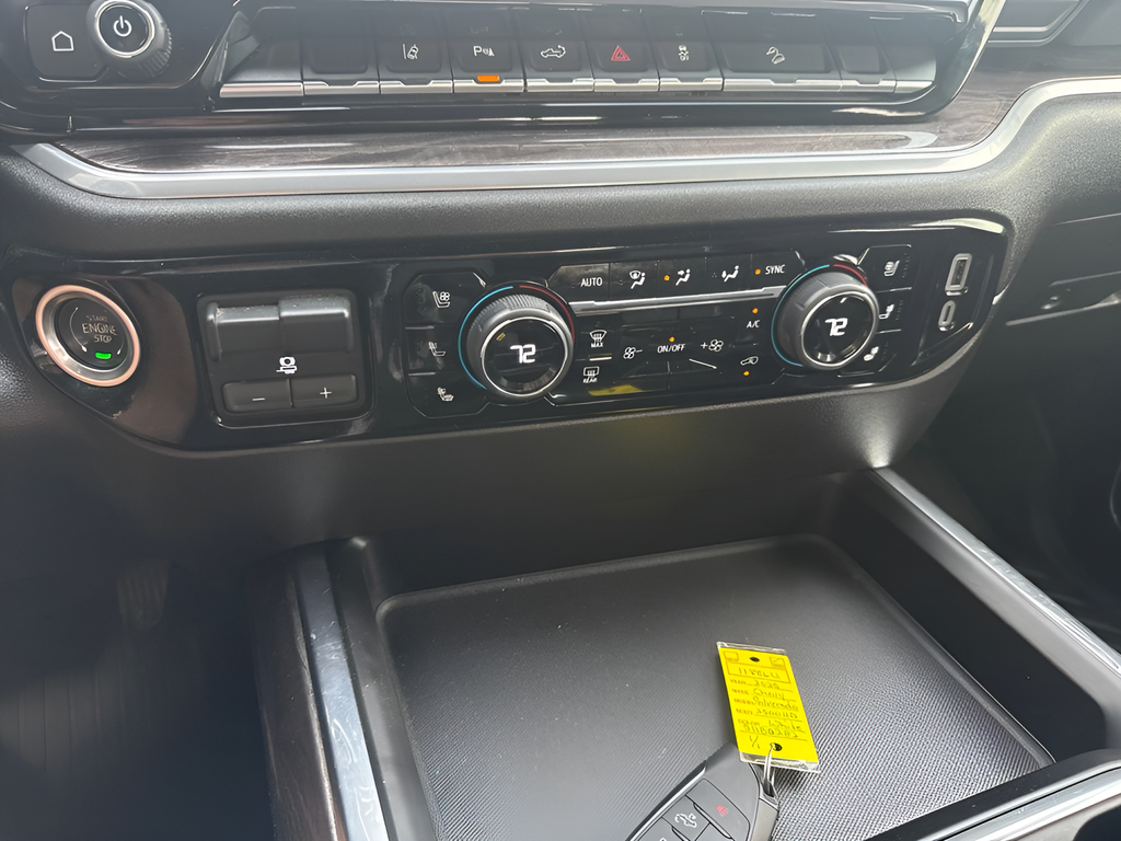 2025 Chevrolet Silverado 2500HD 4WD Crew Cab Standard Bed LTZ