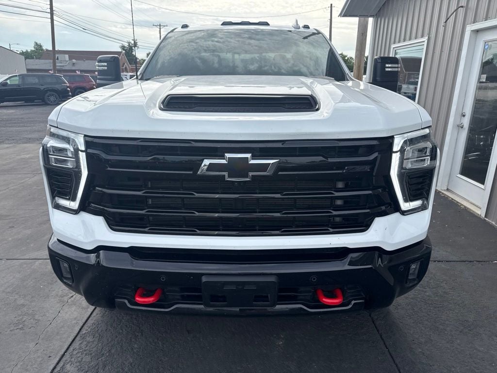2025 Chevrolet Silverado 2500HD 4WD Crew Cab Standard Bed LTZ