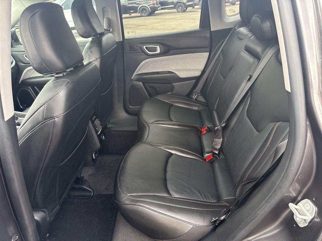 2022 Jeep Compass Latitude Lux 4x4