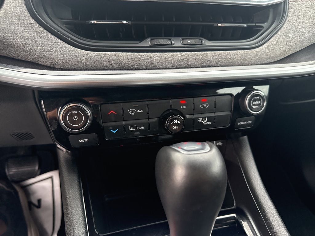 2022 Jeep Compass Latitude Lux 4x4