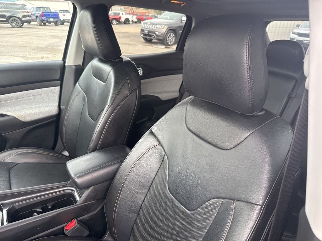 2022 Jeep Compass Latitude Lux 4x4