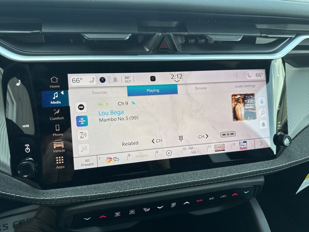 2026 Jeep Cherokee CHEROKEE LAREDO 4X4