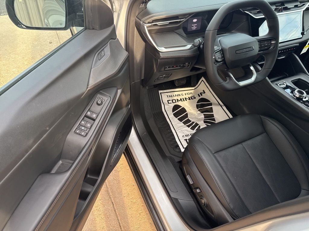 2026 Jeep Cherokee CHEROKEE OVERLAND 4X4