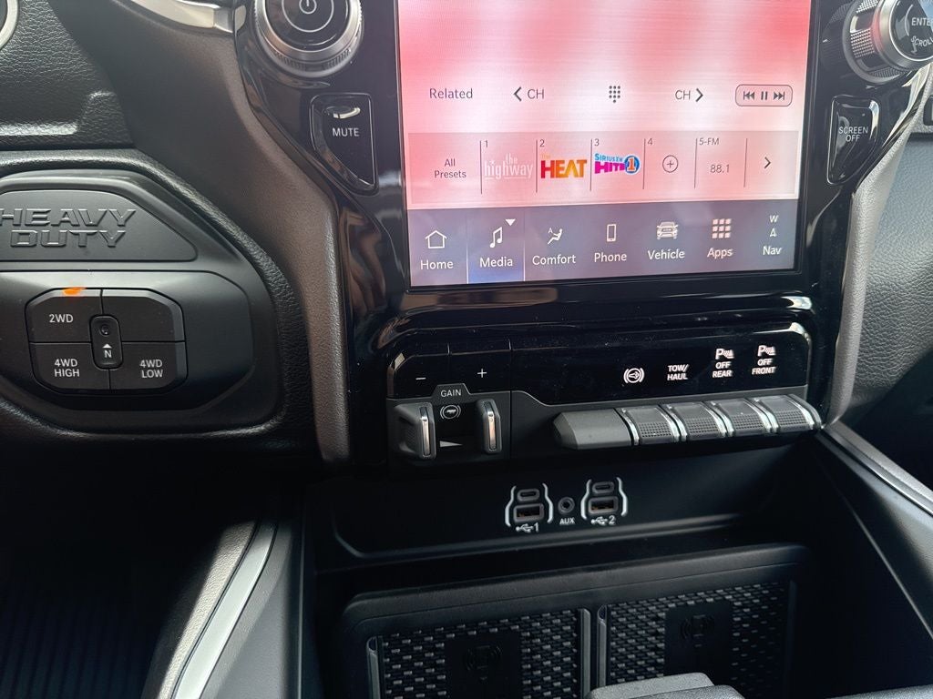 2026 RAM Ram 3500 RAM 3500 BIG HORN CREW CAB 4X4 6'4' BOX