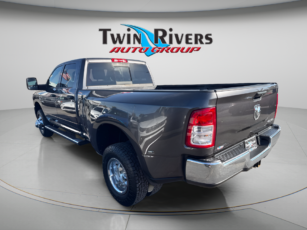 2024 RAM Ram 3500 Tradesman Crew Cab 4x4 8' Box