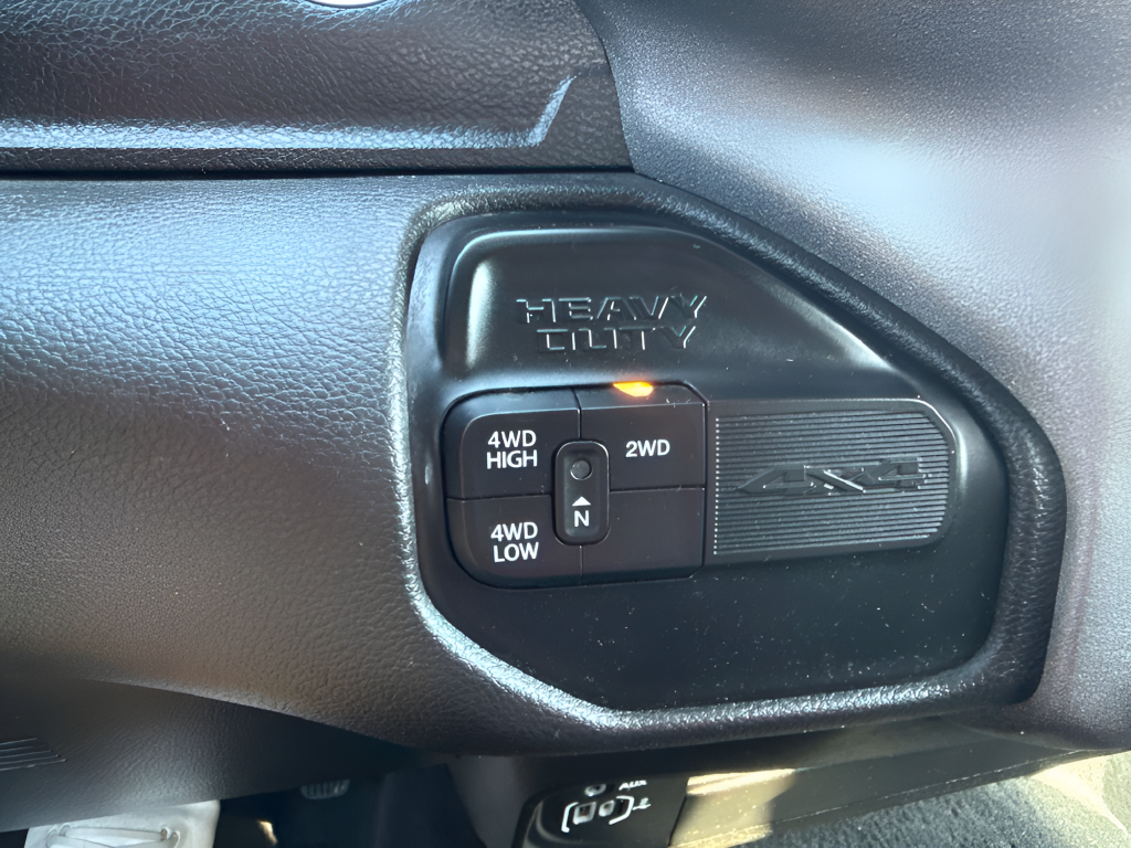 2024 RAM Ram 3500 Tradesman Crew Cab 4x4 8' Box