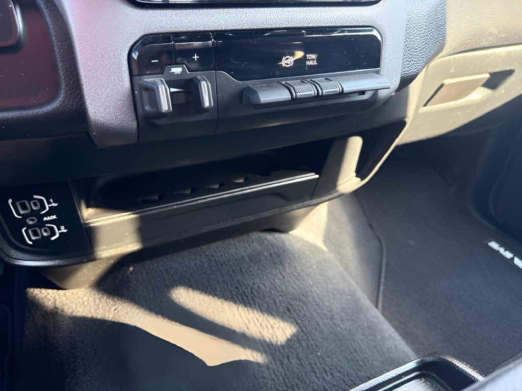 2024 RAM Ram 3500 Tradesman Crew Cab 4x4 8' Box