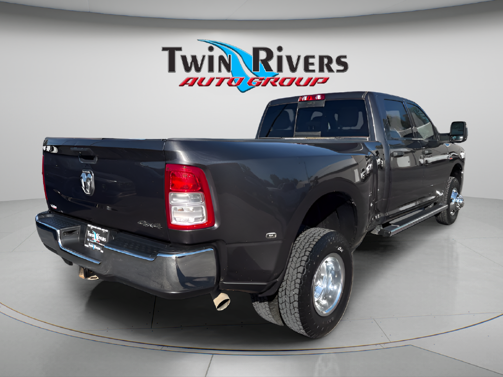 2024 RAM Ram 3500 Tradesman Crew Cab 4x4 8' Box