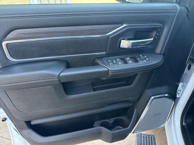 2026 RAM Ram 3500 RAM 3500 LARAMIE CREW CAB 4X4 8' BOX