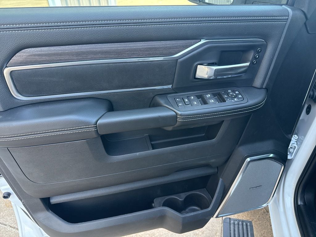 2026 RAM Ram 3500 RAM 3500 LARAMIE CREW CAB 4X4 8' BOX