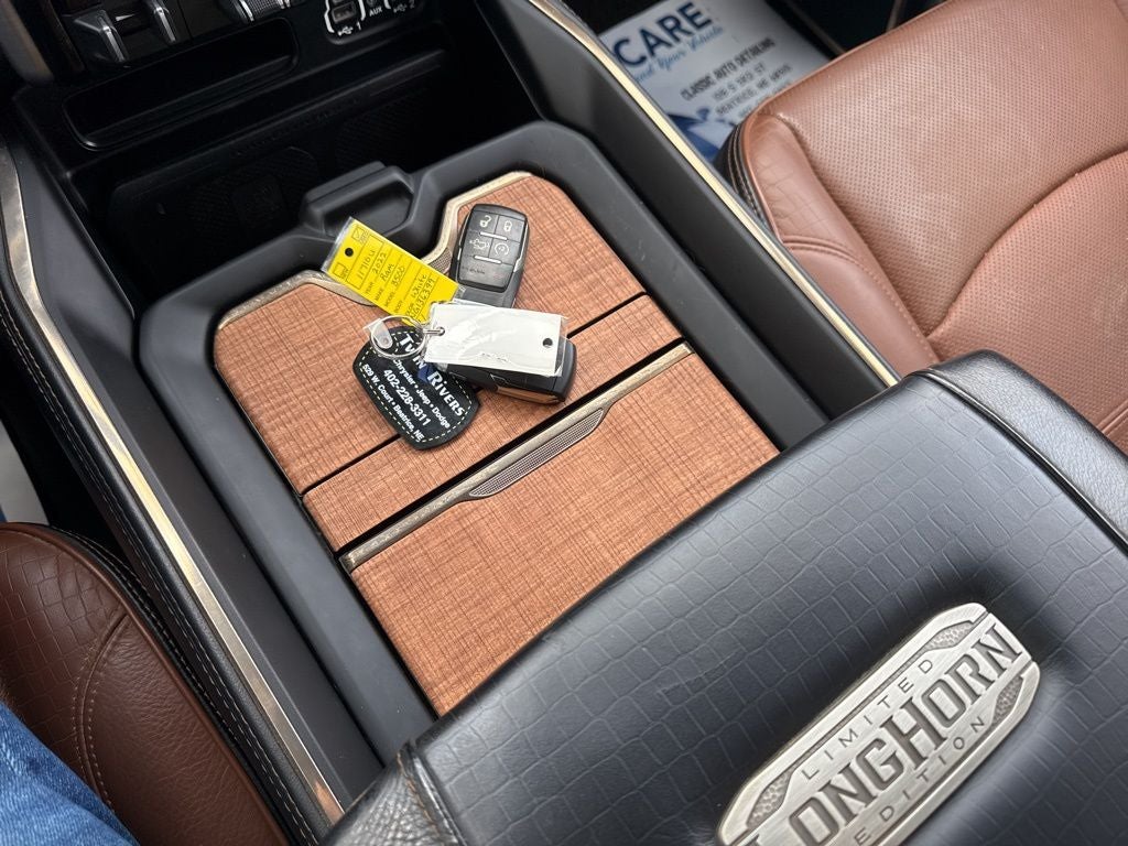 2022 RAM 3500 Limited Longhorn Crew Cab 4x4 8' Box