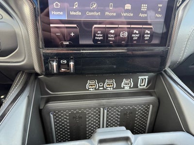 2026 RAM Ram 3500 RAM 3500 LIMITED MEGA CAB 4X4 6'4' BOX