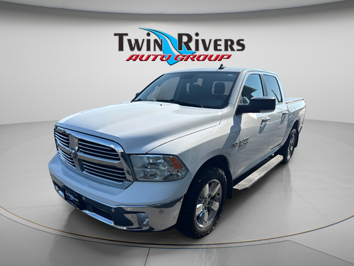 2017 RAM 1500 Big Horn Crew Cab 4x4 5'7' Box