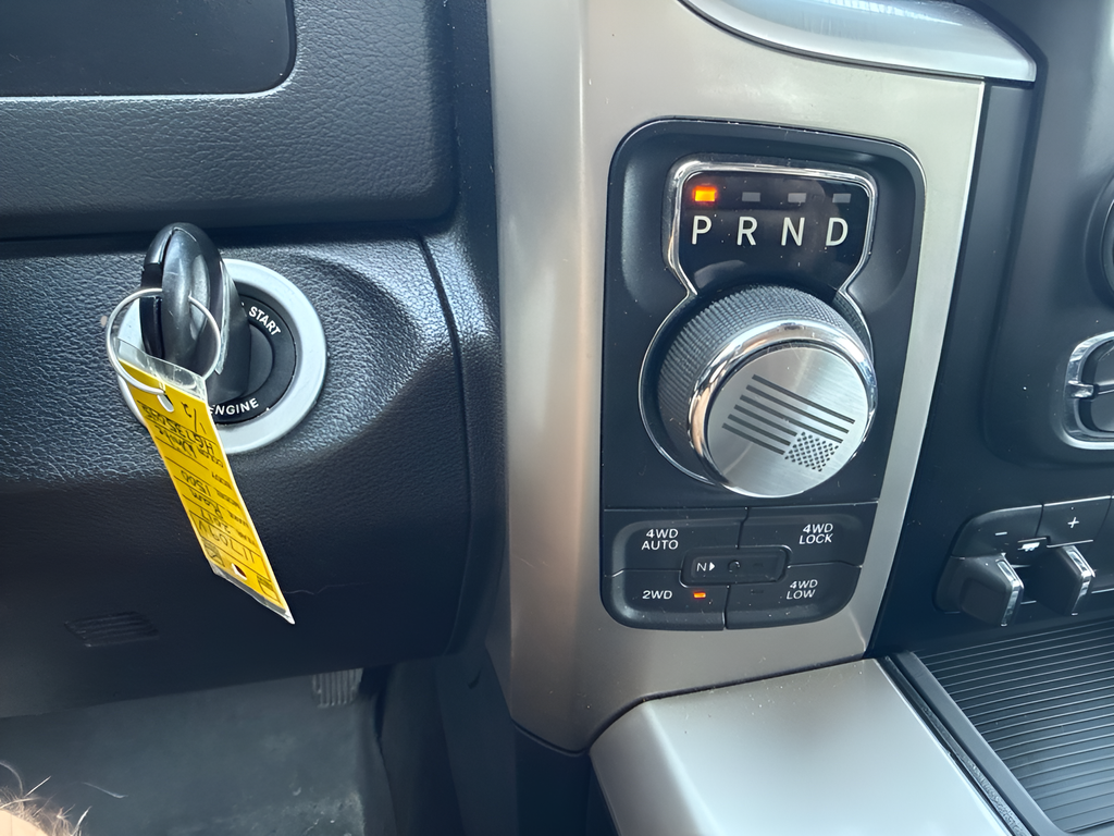 2017 RAM 1500 Big Horn Crew Cab 4x4 5'7' Box